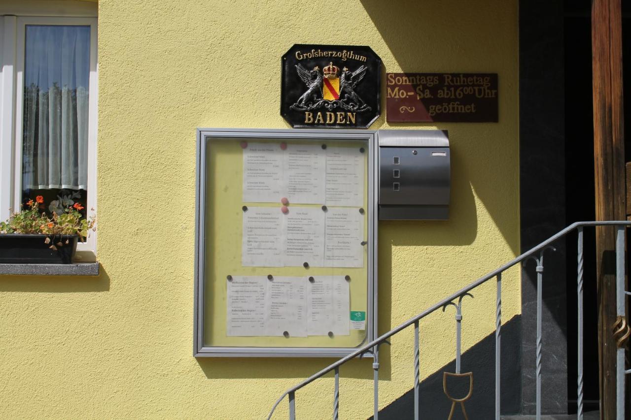 Gasthaus Zur Sonne Freiburg im Breisgau Buitenkant foto