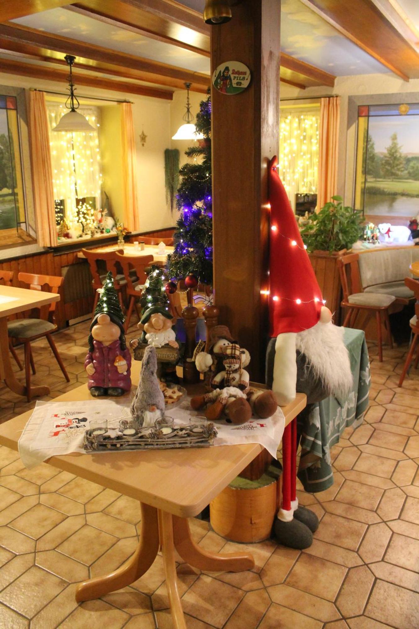 Gasthaus Zur Sonne Freiburg im Breisgau Buitenkant foto